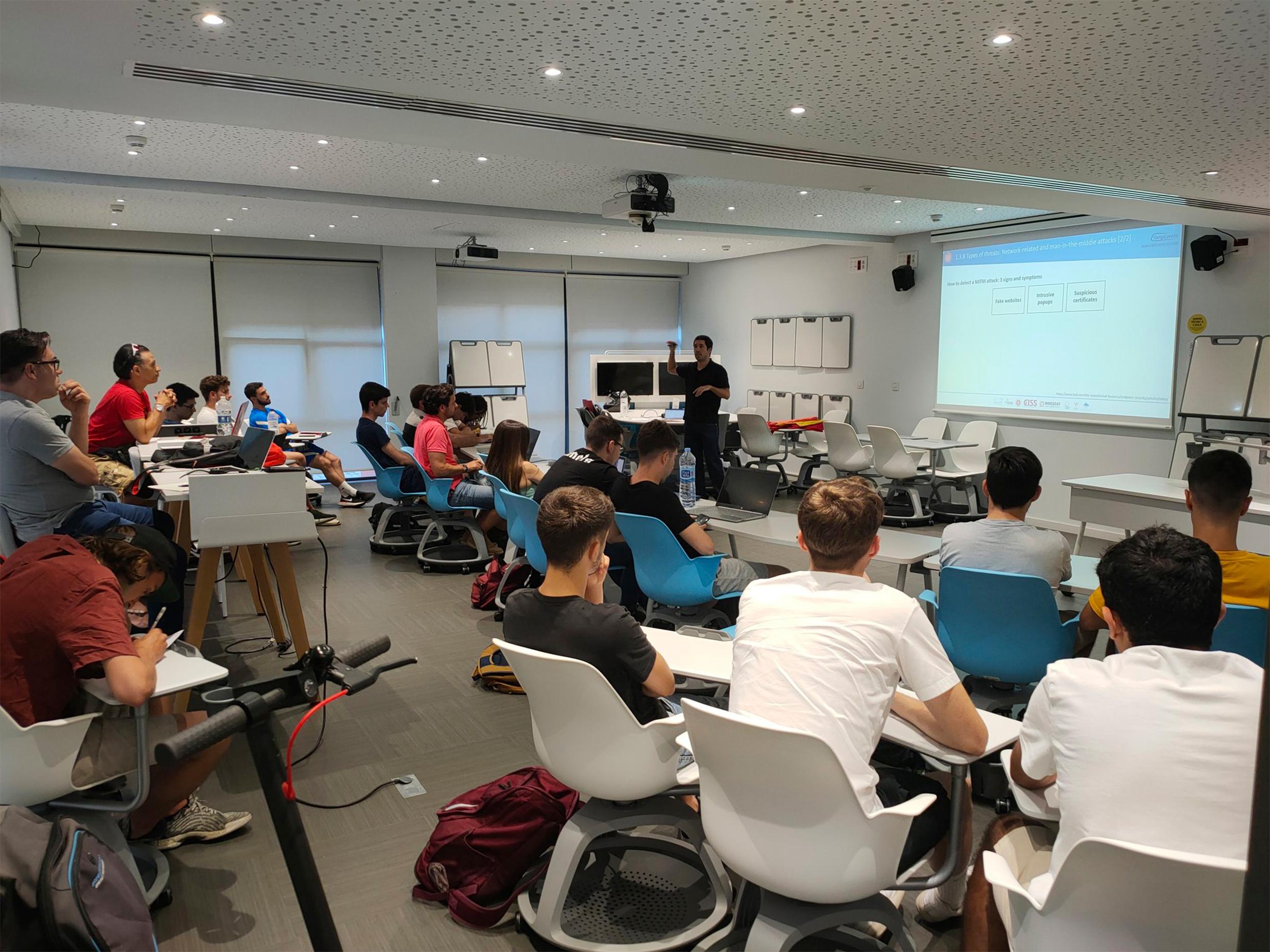 Imatge de la formació Skills4Sport a la FPCEE Blanquerna