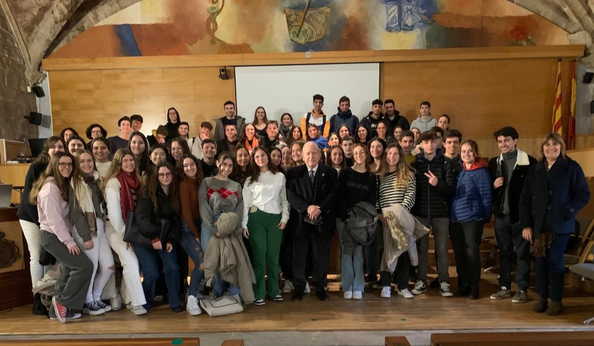 Reial Acadèmia de Farmàcia de Catalunya (RAFC).