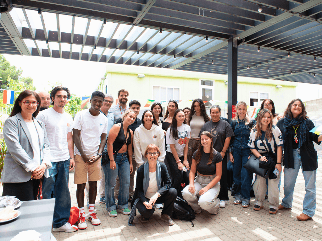 Foto de grup dels estudiants internacionals.