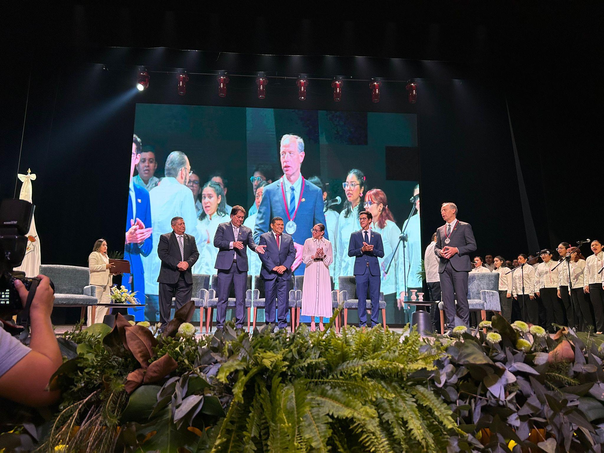 Francesc Torralba Doctor Honoris Causa