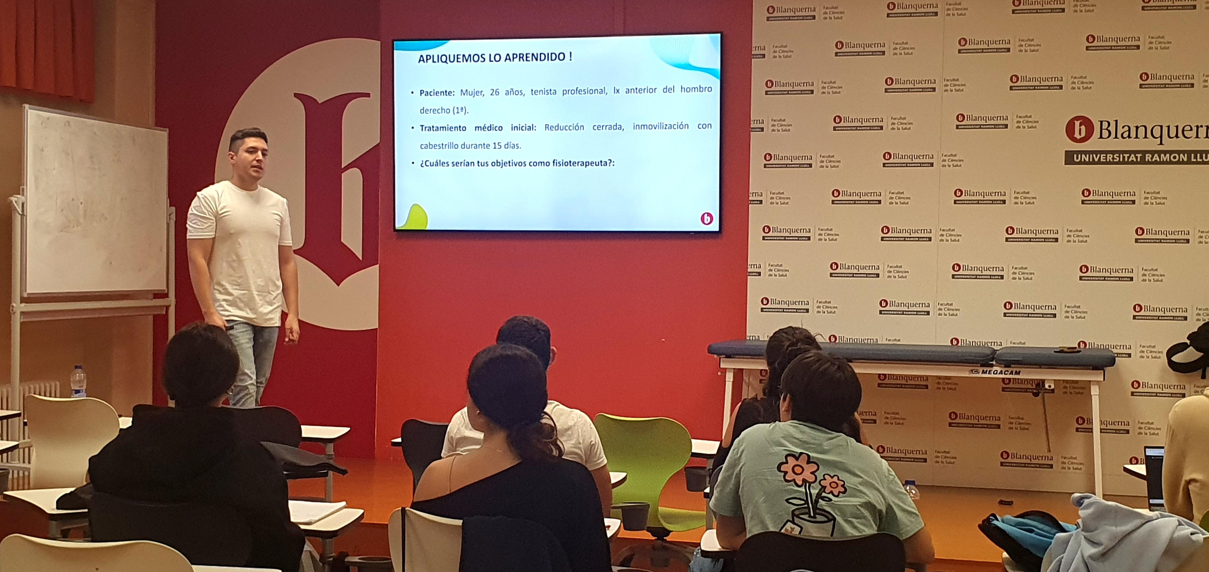 Diego Olivera a la classe