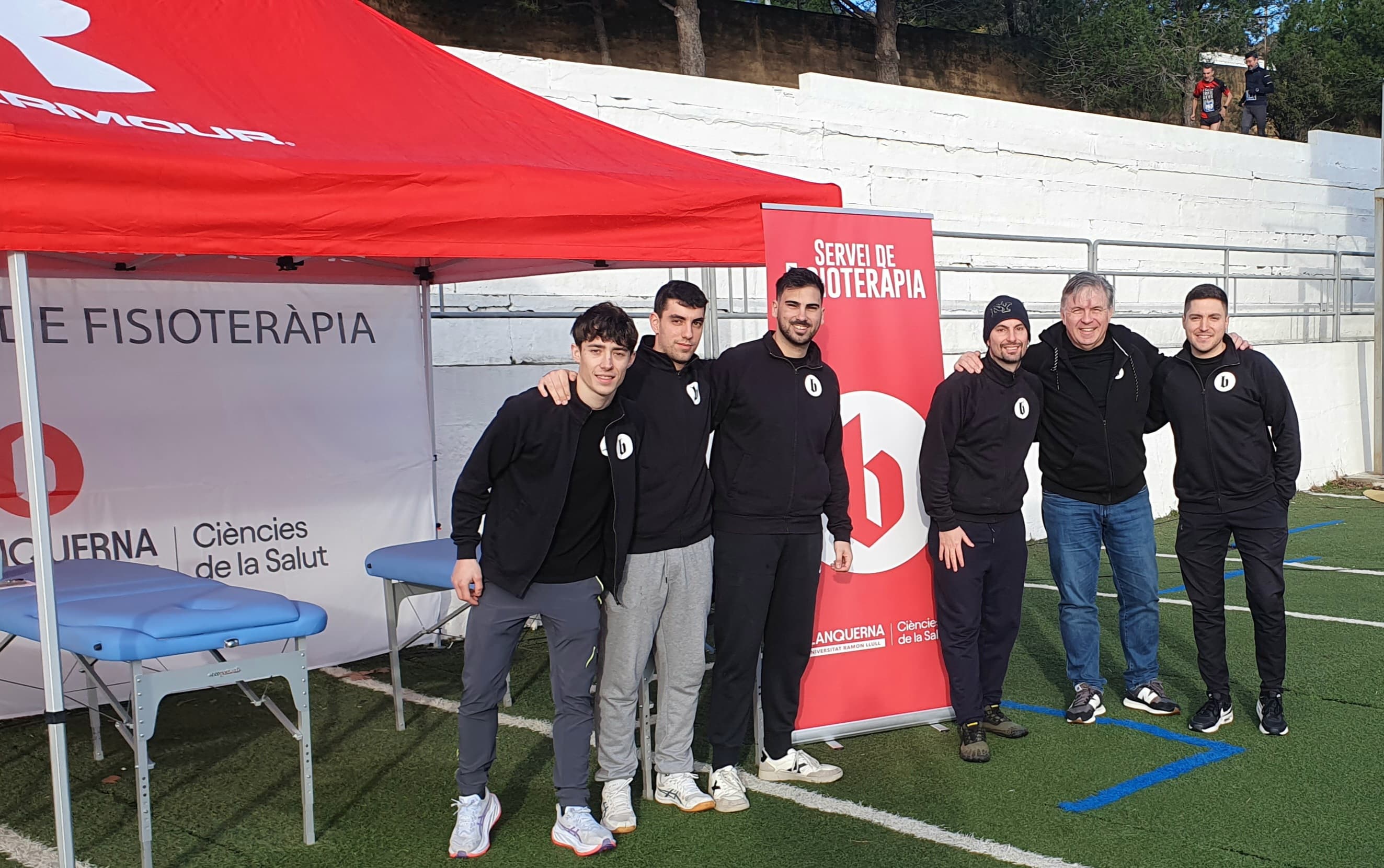 El grup que va participar al servei de fisioteràpia