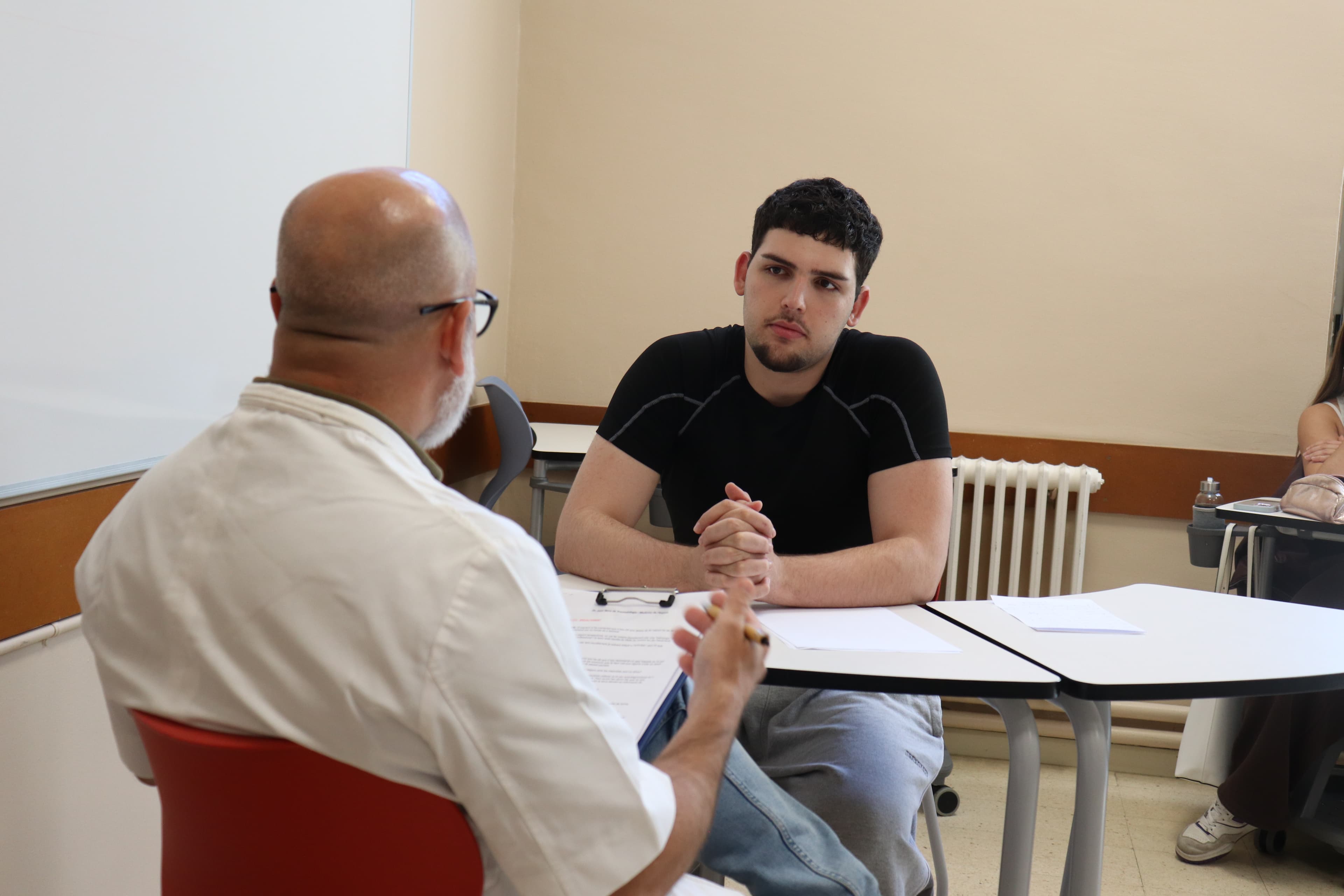 Simulació clínica centrada en la comunicació interdisciplinària