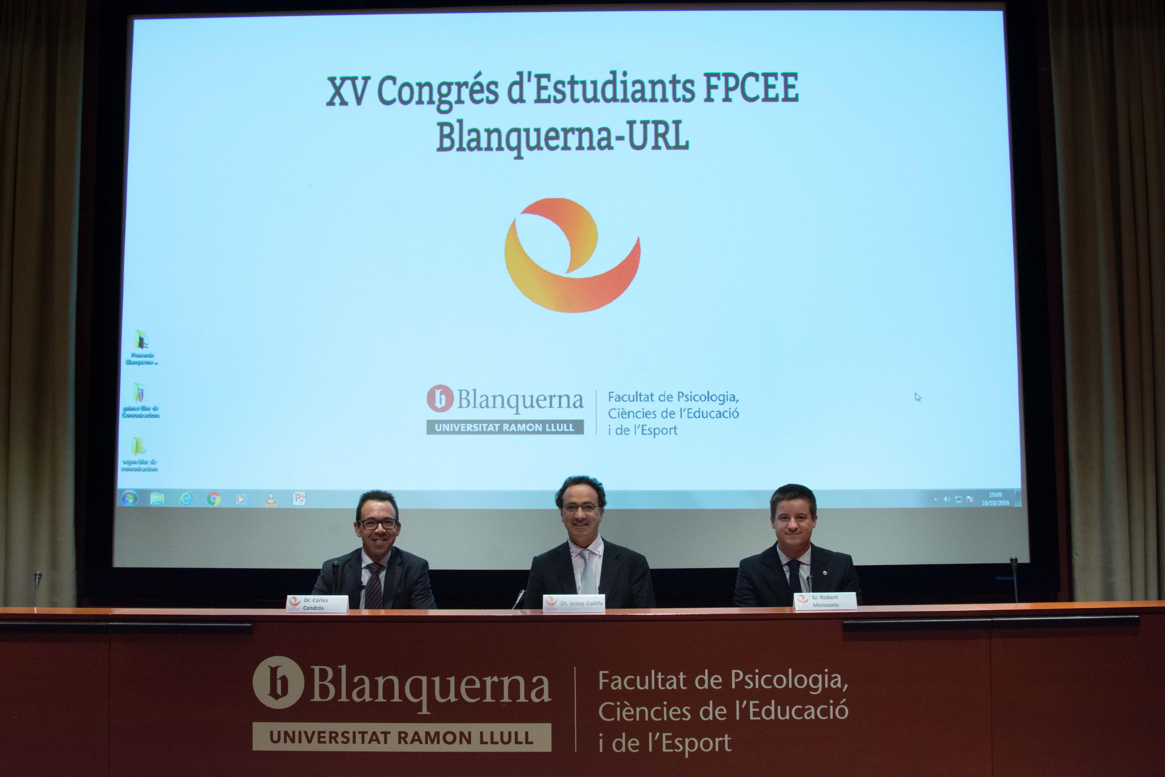Dr. Carles Cendrós, Dr. Josep Gallifa y Sr. Robert Monzonis en la mesa inaugural del XV Congreso de Estudiantes de la Facultad