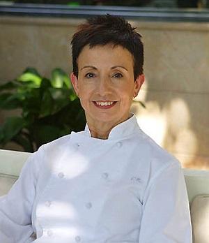 Carme Ruscalleda, padrina de la promoció 2015 de Blanquerna Salut