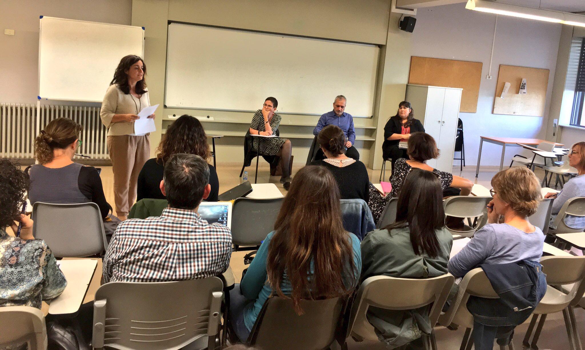 Mesa redonda: "Escuela y Universidad, un tándem necesario para la mejora educativa"