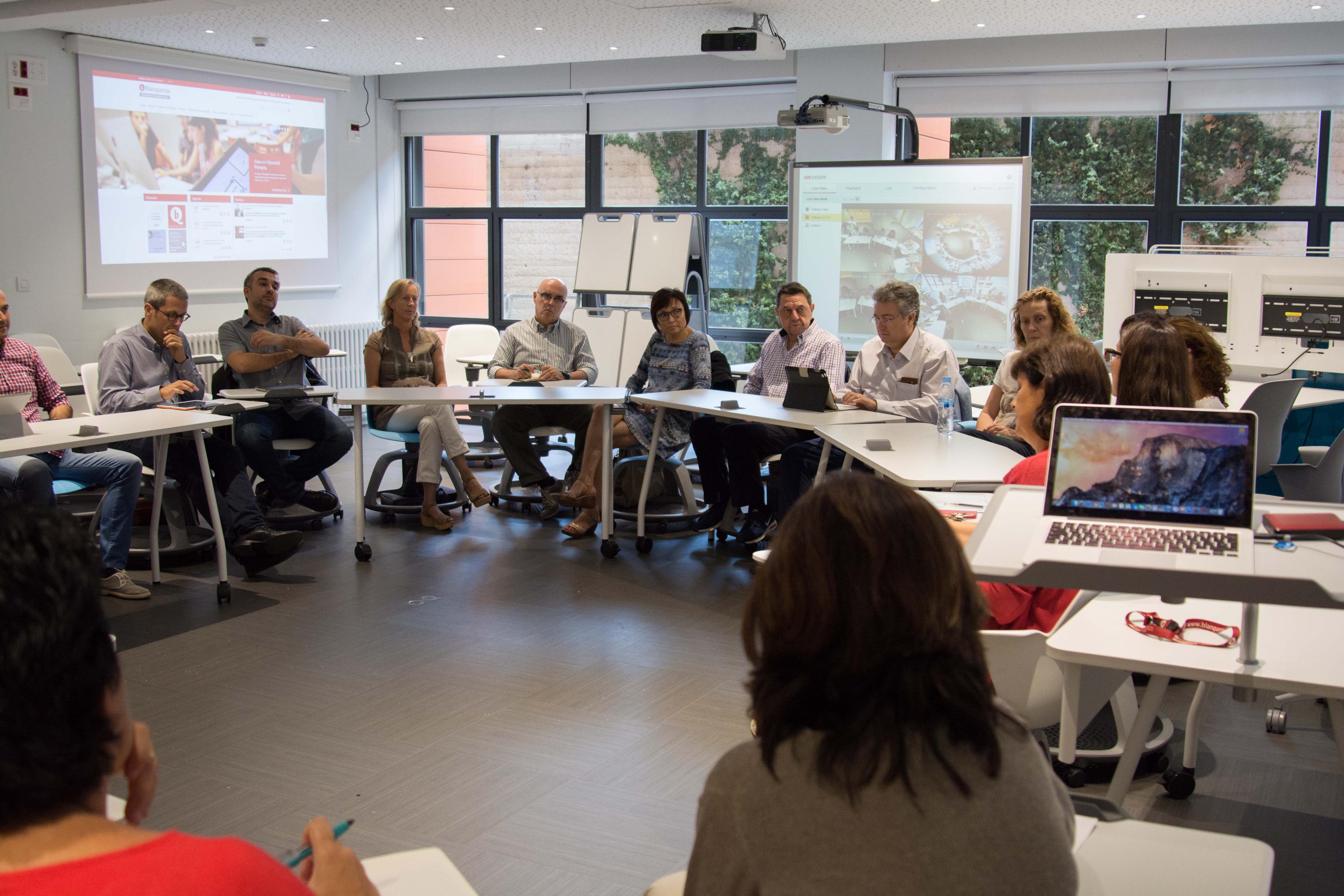 Trobada directors d'escola amb directius de la Facultat