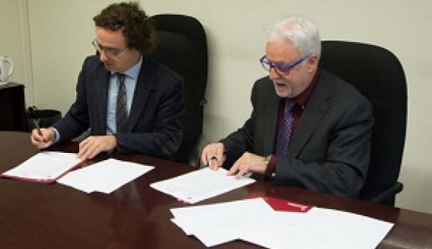 La Facultat signa un conveni de col·laboració amb el Col·legi Oficial de Psicologia de Catalunya