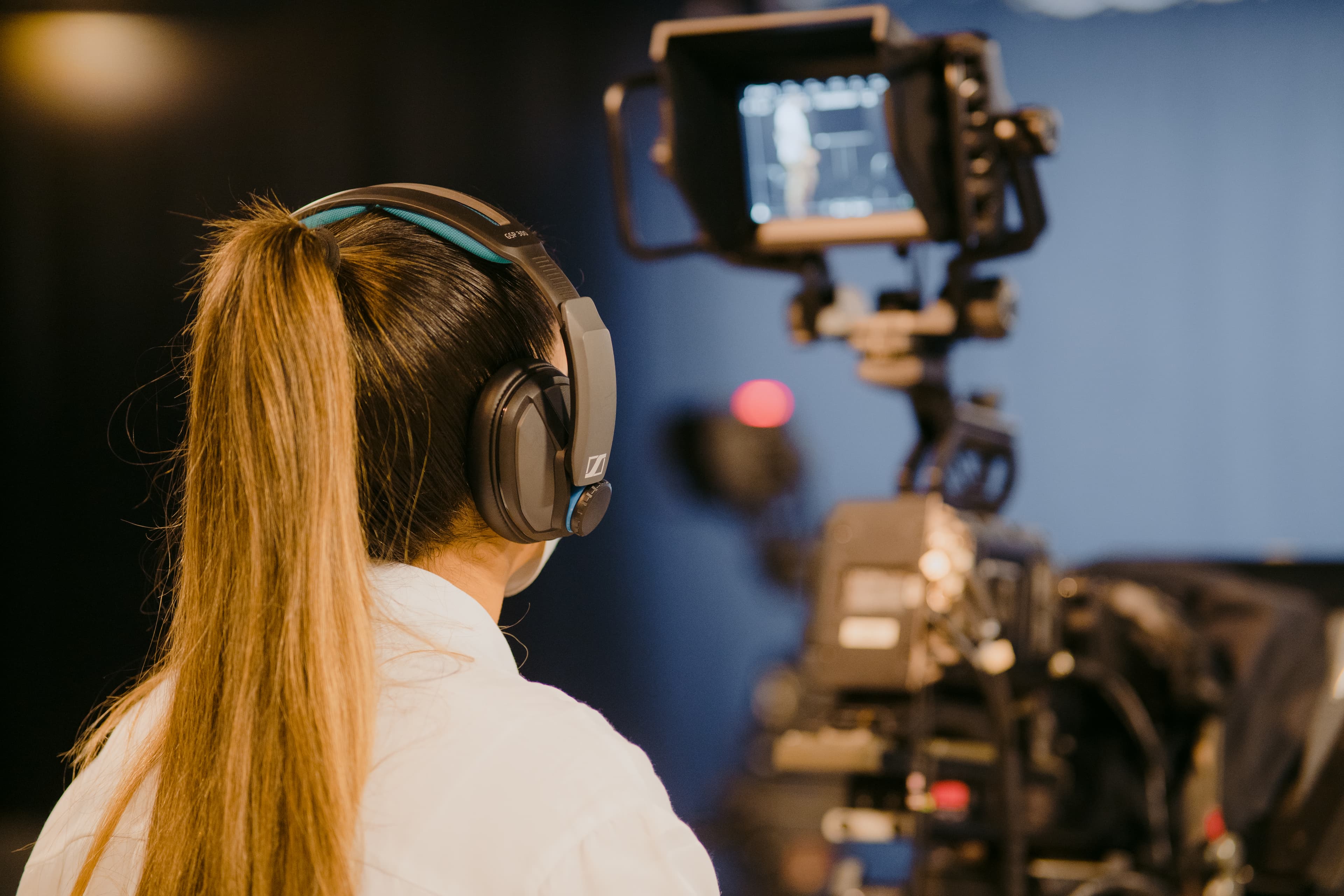 Alumna a plató de realització