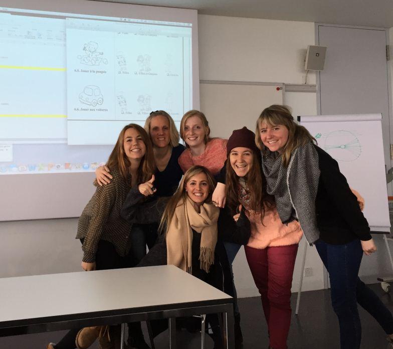 Tres alumnos y una profesora de la Facultad viajan a Suiza con el proyecto en investigación social PEERS