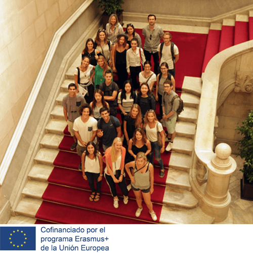 Erasmus+ students visit the Catalan Parliament