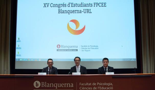 Dr. Carles Cendrós, Dr. Josep Gallifa i Sr. Robert Monzonis a la taula inaugural del XVè Congrés d'Estudiants de la Facultatr