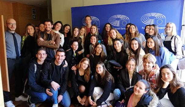 Up to a dozen different professionals visited Global Communication Management students